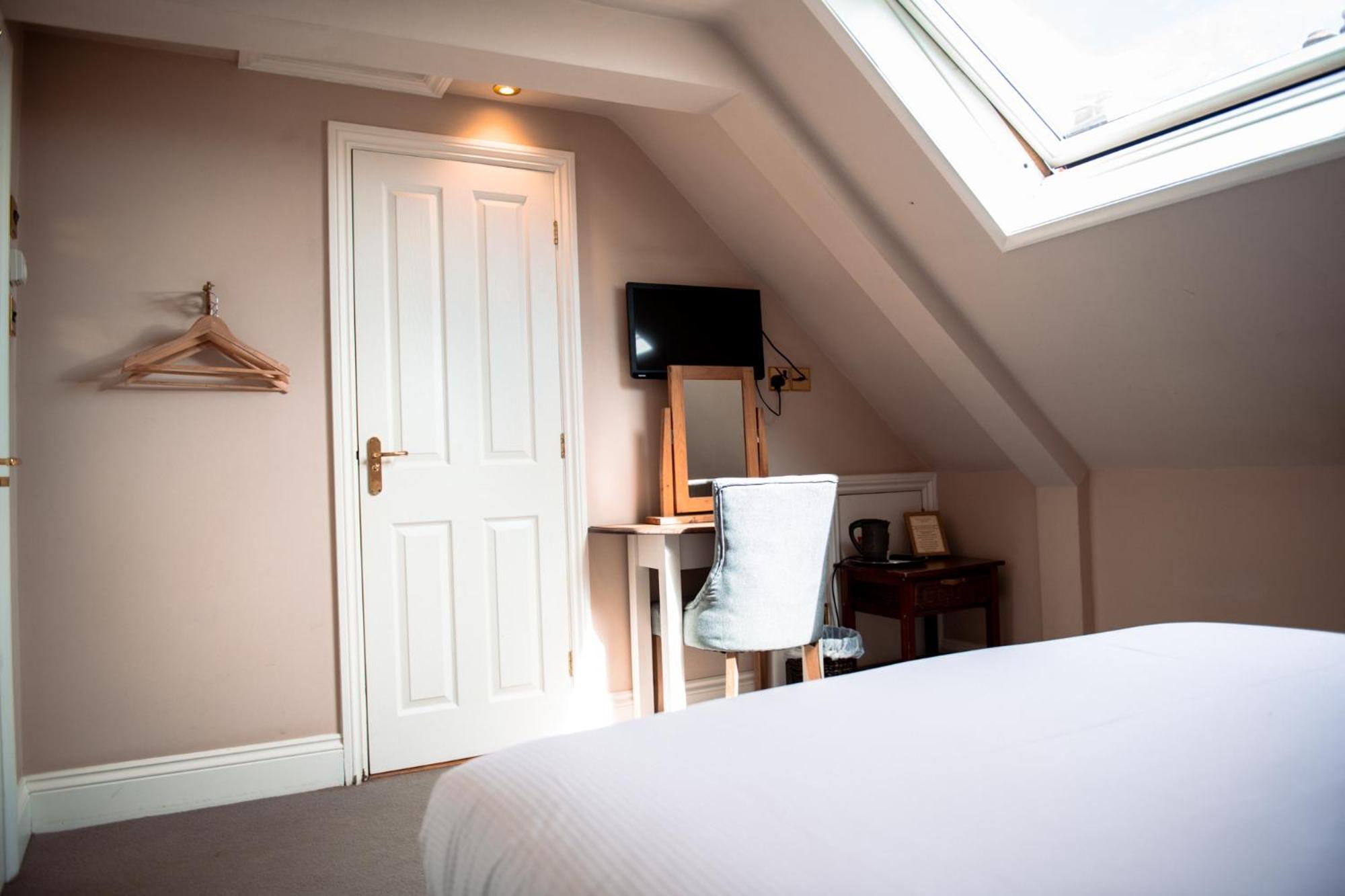 The Wellington Heifer Bed & Breakfast Норталeртън Стая снимка